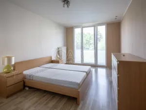 Pronájem bytu 2+1, Neratovice, Čtvercová, 55 m2