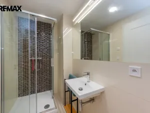 Pronájem bytu 2+kk, Praha - Vinohrady, Korunní, 53 m2