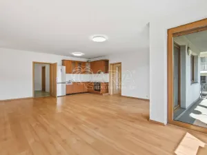 Pronájem bytu 2+kk, Praha - Košíře, Plzeňská, 67 m2