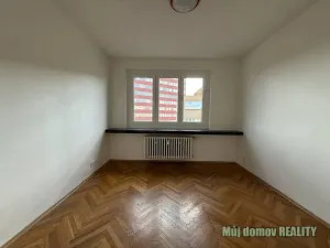 Pronájem bytu 1+1, Praha - Holešovice, U elektrárny, 40 m2