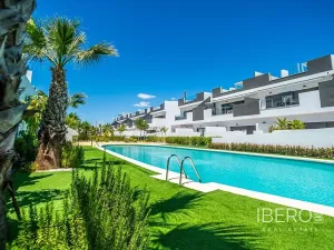 Prodej bytu 4+kk, Torrevieja, Španělsko, 138 m2