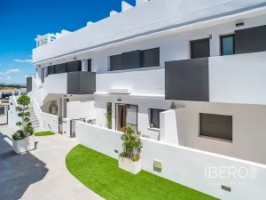 Prodej bytu 4+kk, Torrevieja, Španělsko, 138 m2