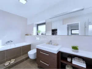 Prodej rodinného domu, Velké Popovice, 190 m2