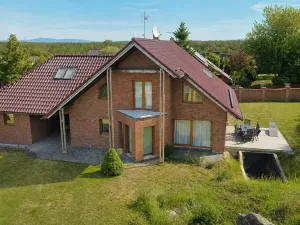 Prodej rodinného domu, Hrdlořezy, 165 m2