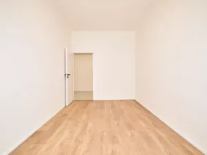 Prodej bytu 2+kk, Praha - Vršovice, Volyňská, 41 m2