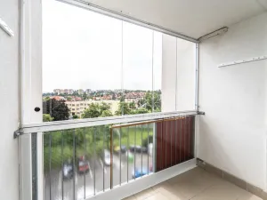 Pronájem bytu 3+kk, Praha - Kobylisy, Kaňkovského, 68 m2