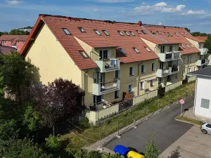 Prodej bytu 3+kk, Břežany II, 70 m2