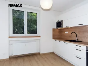 Pronájem bytu 2+1, Praha - Podolí, Ve svahu, 55 m2