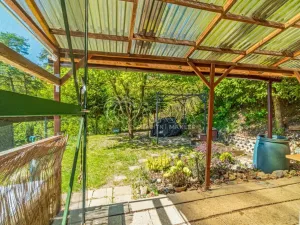 Pronájem chaty, Kralupy nad Vltavou - Mikovice, U Studánky, 15 m2