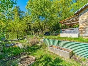 Pronájem chaty, Kralupy nad Vltavou - Mikovice, U Studánky, 15 m2