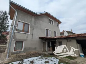 Prodej rodinného domu, Elena, Bulharsko, 240 m2