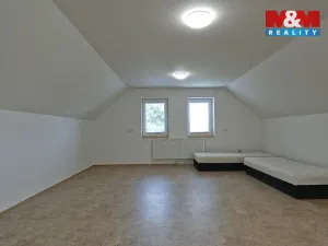 Prodej rodinného domu, Krupá, 186 m2
