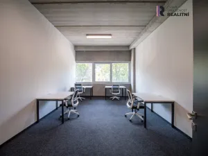 Pronájem kanceláře, Zlín - Prštné, Přímá, 26 m2