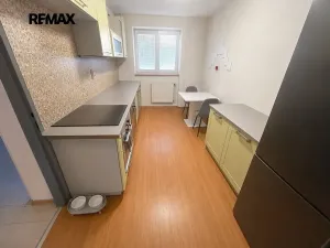 Prodej bytu 2+1, Jindřichův Hradec, Nádražní, 67 m2
