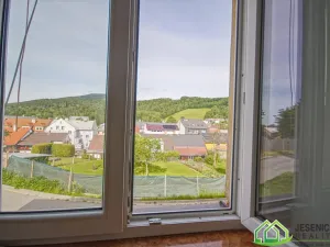 Pronájem bytu 1+kk, Jeseník, Jiráskova, 31 m2