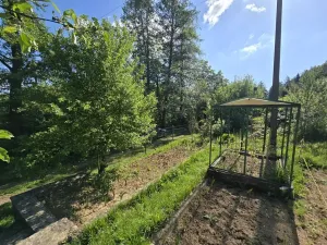 Prodej zahrady, Lomnička, 585 m2