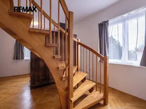 Prodej rodinného domu, Praha - Hlubočepy, Nad Zlíchovem, 304 m2