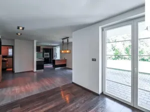 Prodej rodinného domu, Ostrov, 211 m2