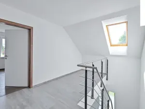 Prodej rodinného domu, Ostrov, 211 m2