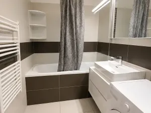 Pronájem bytu 3+kk, Chrudim, V Hliníkách, 80 m2
