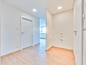 Prodej bytu 3+kk, Praha - Braník, Branická, 72 m2