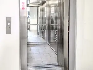 Pronájem bytu 1+kk, Praha - Žižkov, Havlíčkovo náměstí, 32 m2
