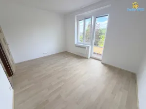 Pronájem bytu 2+kk, Praha - Michle, Hadovitá, 47 m2