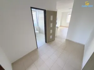 Pronájem bytu 2+kk, Praha - Michle, Hadovitá, 47 m2