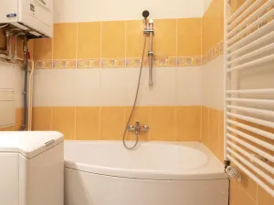 Pronájem bytu 2+kk, Praha - Prosek, Nad Krocínkou, 53 m2