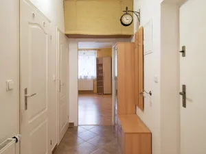 Pronájem bytu 2+kk, Praha - Prosek, Nad Krocínkou, 53 m2