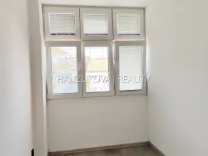 Pronájem bytu 2+kk, České Budějovice - České Budějovice 6, Nádražní, 32 m2