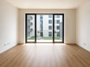 Prodej bytu 1+kk, Plzeň - Jižní Předměstí, Měděná, 41 m2