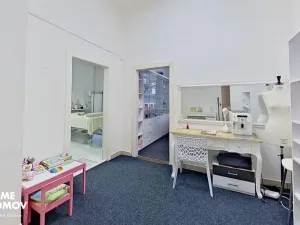 Pronájem obchodního prostoru, Zlín, Sadová, 77 m2