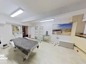 Pronájem obchodního prostoru, Zlín, Sadová, 77 m2
