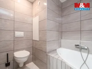 Prodej bytu 3+1, Krupka - Maršov, Dukelských hrdinů, 68 m2
