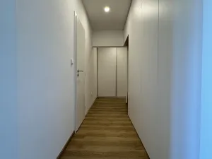 Pronájem bytu 1+1, Olomouc - Neředín, Neředínská, 41 m2