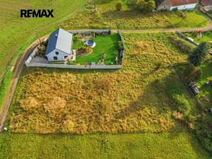 Prodej pozemku pro bydlení, Chomle, 783 m2