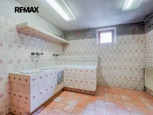 Prodej rodinného domu, Vrčeň, 437 m2