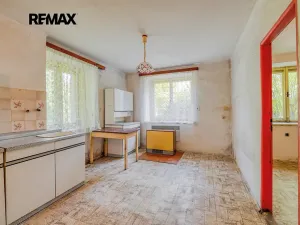 Prodej rodinného domu, Vrčeň, 437 m2