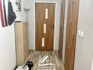 Prodej bytu 2+1, Orlová, Kpt. Jaroše, 57 m2