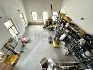 Prodej rodinného domu, Hořany, 452 m2