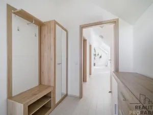 Pronájem bytu 2+kk, Pardubice, Dašická, 62 m2