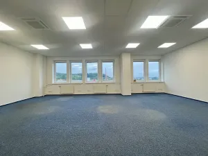 Pronájem kanceláře, Zlín, třída Tomáše Bati, 60 m2