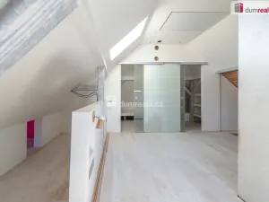 Prodej rodinného domu, Sadov - Lesov, 300 m2