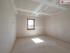 Prodej rodinného domu, Sadov - Lesov, 300 m2
