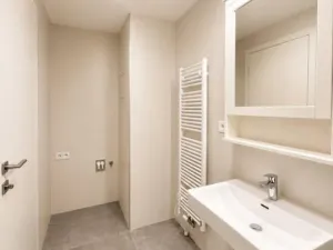 Pronájem bytu 2+kk, Praha - Radlice, U Komína, 57 m2