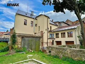 Prodej činžovního domu, Hlinsko, Poděbradovo náměstí, 333 m2