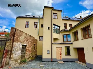 Prodej činžovního domu, Hlinsko, Poděbradovo náměstí, 333 m2
