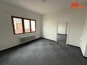 Pronájem bytu 2+1, Náchod, Hrašeho, 68 m2