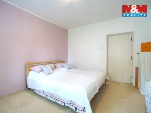 Prodej bytu 3+1, Opava - Předměstí, náměstí Svaté Hedviky, 90 m2